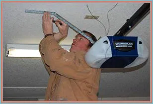 Golden Garage Door Service Maple Valley, WA 425-368-3006 - 12-opener-cont